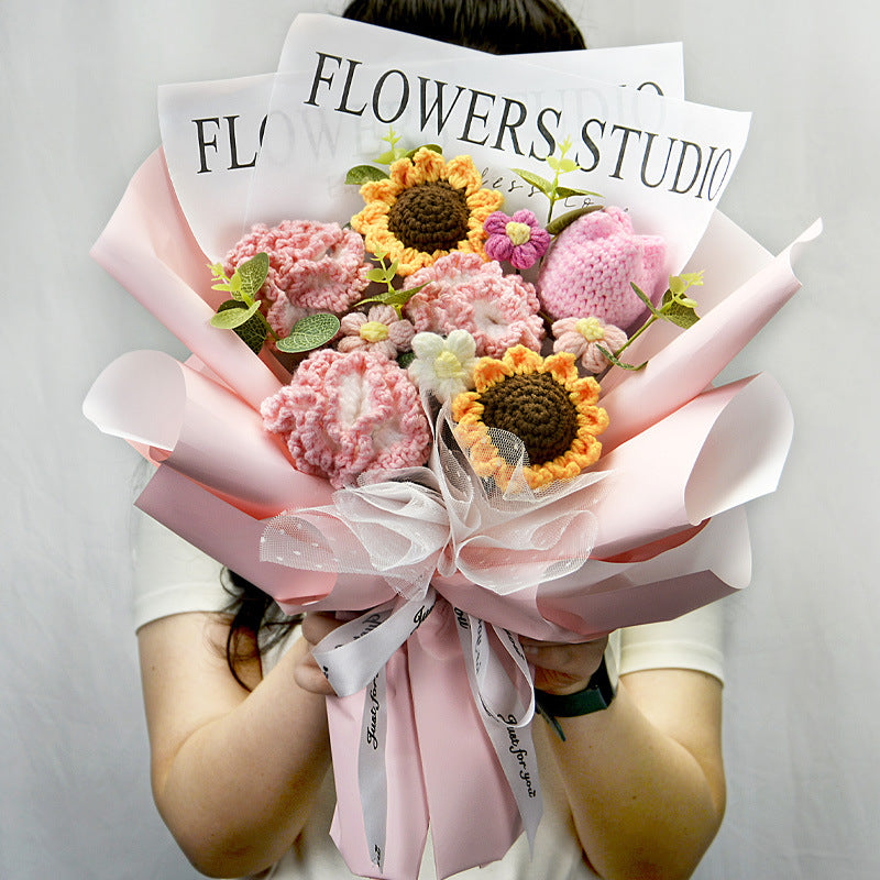 Knitted large bouquet