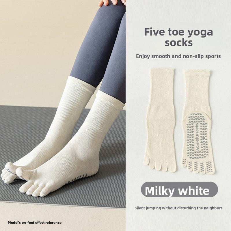 Contrasting color yoga socks