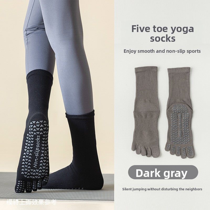 Contrasting color yoga socks