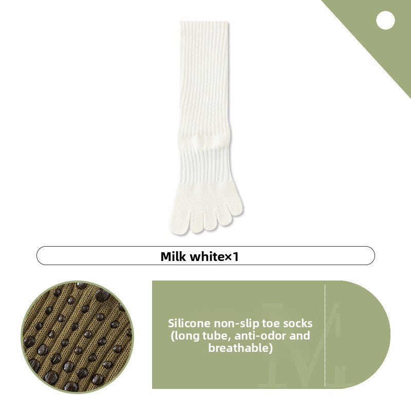 Contrasting color yoga socks