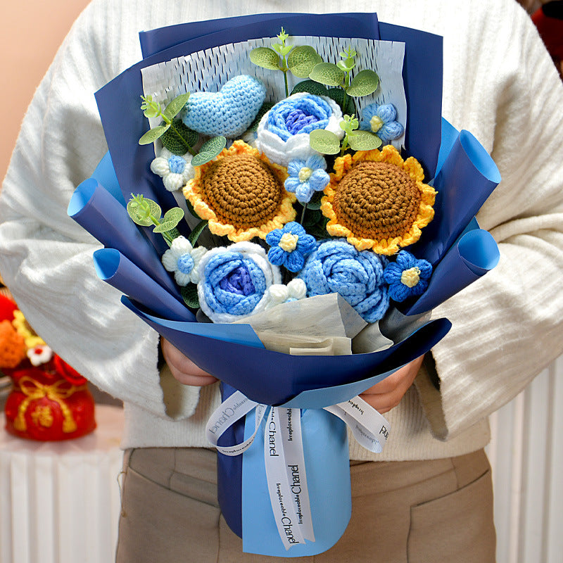 Knitted large bouquet