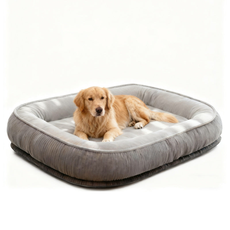 Dog kennels and cat kennels for winter warmth