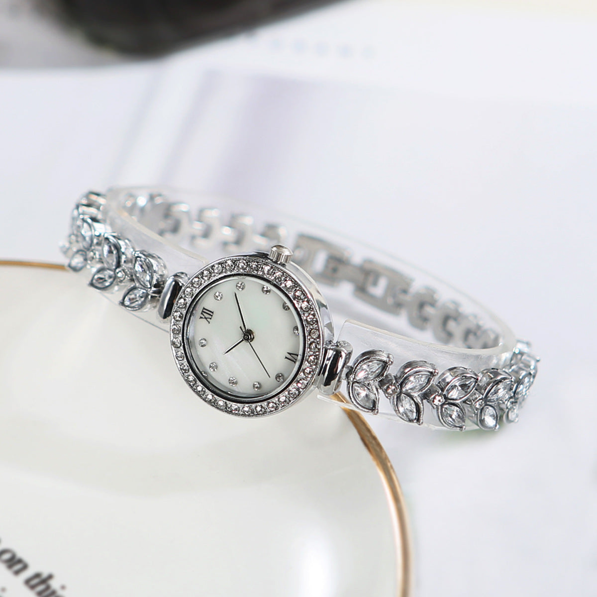 Elegant Mermaid-inspired  Bracelet Watch