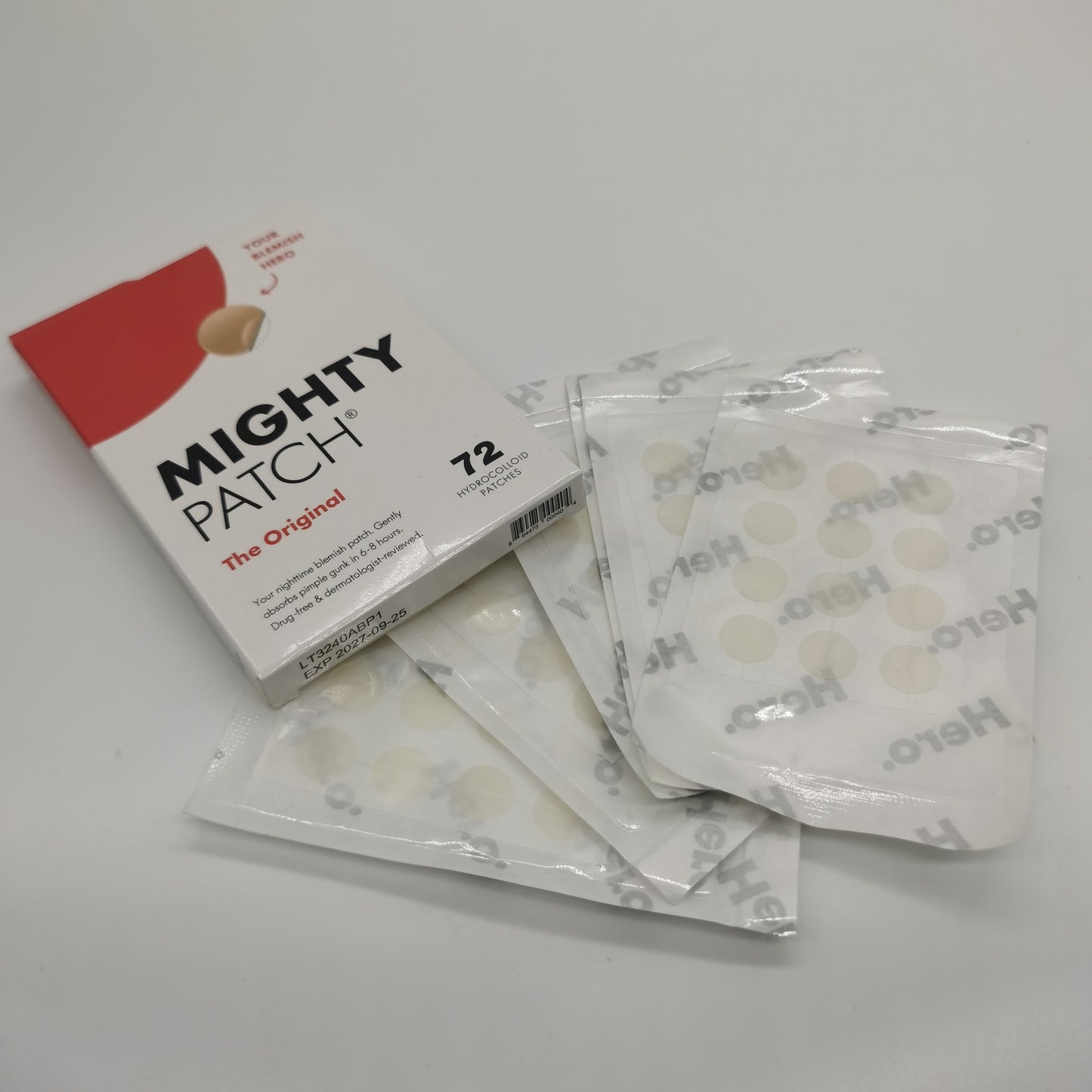 Hydrocolloid acne patch