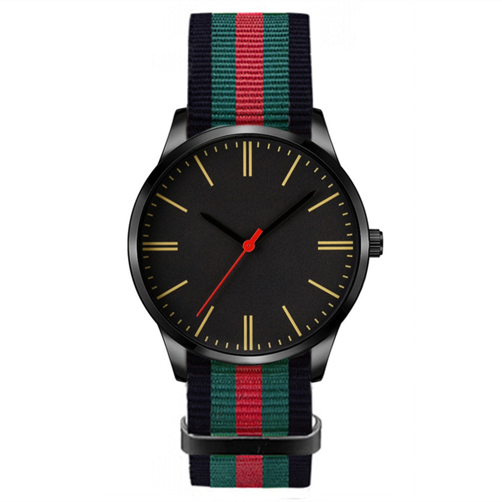 Men's leather strap wristwatch