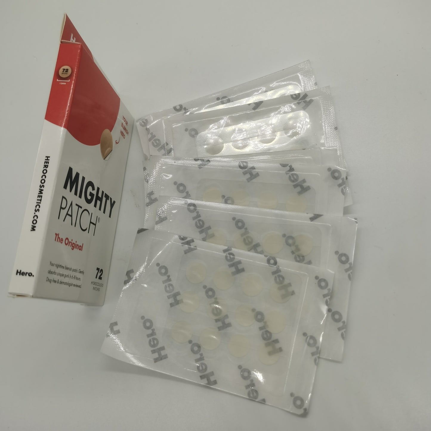 Hydrocolloid acne patch