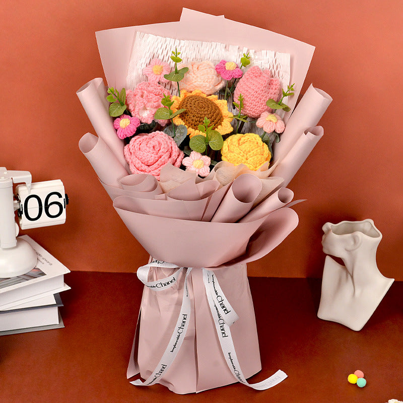 Knitted large bouquet